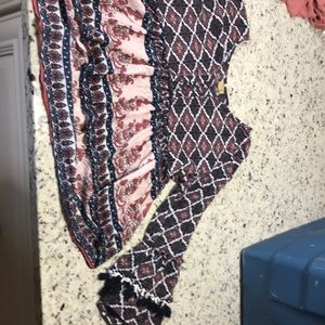 Long sleeve true craft blouse